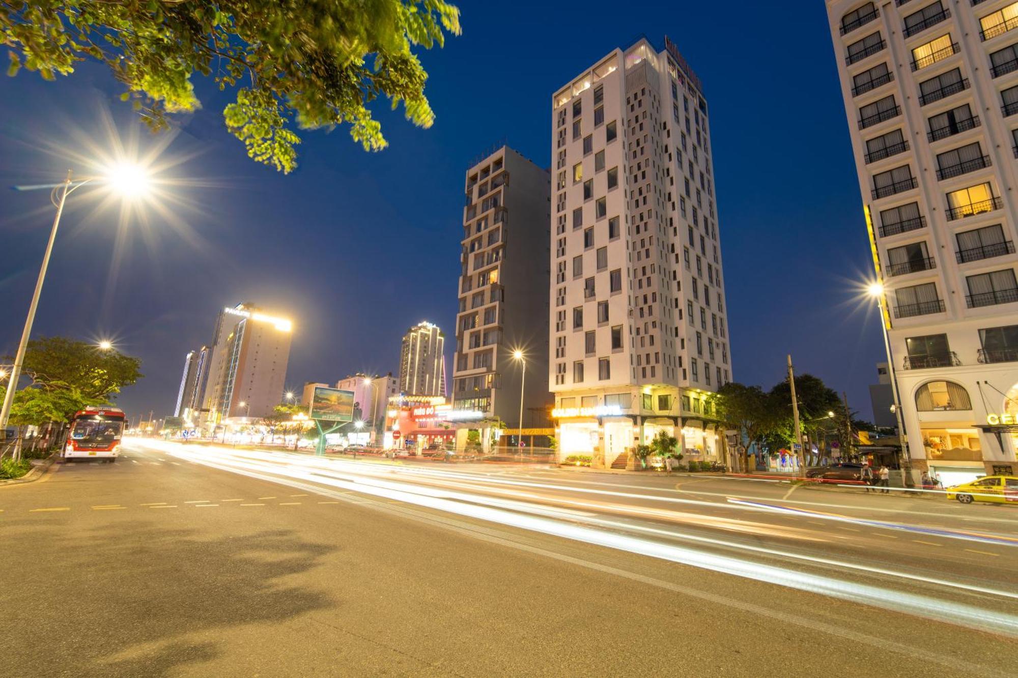 Golden Sun Hotel Danang Exterior foto